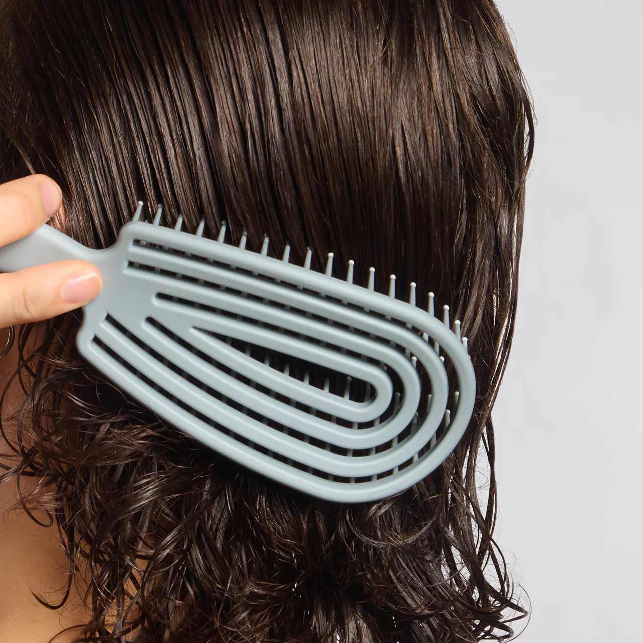 Haze Blue Detangling Flexi Brush - Image 3