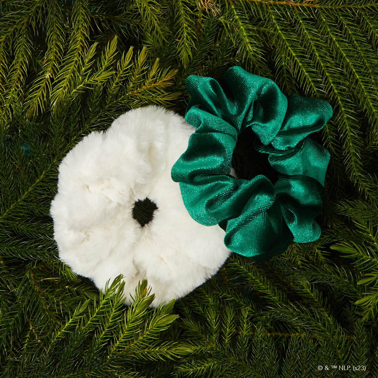 Kitsch x elf Scrunchies 2pc Set - Image 3