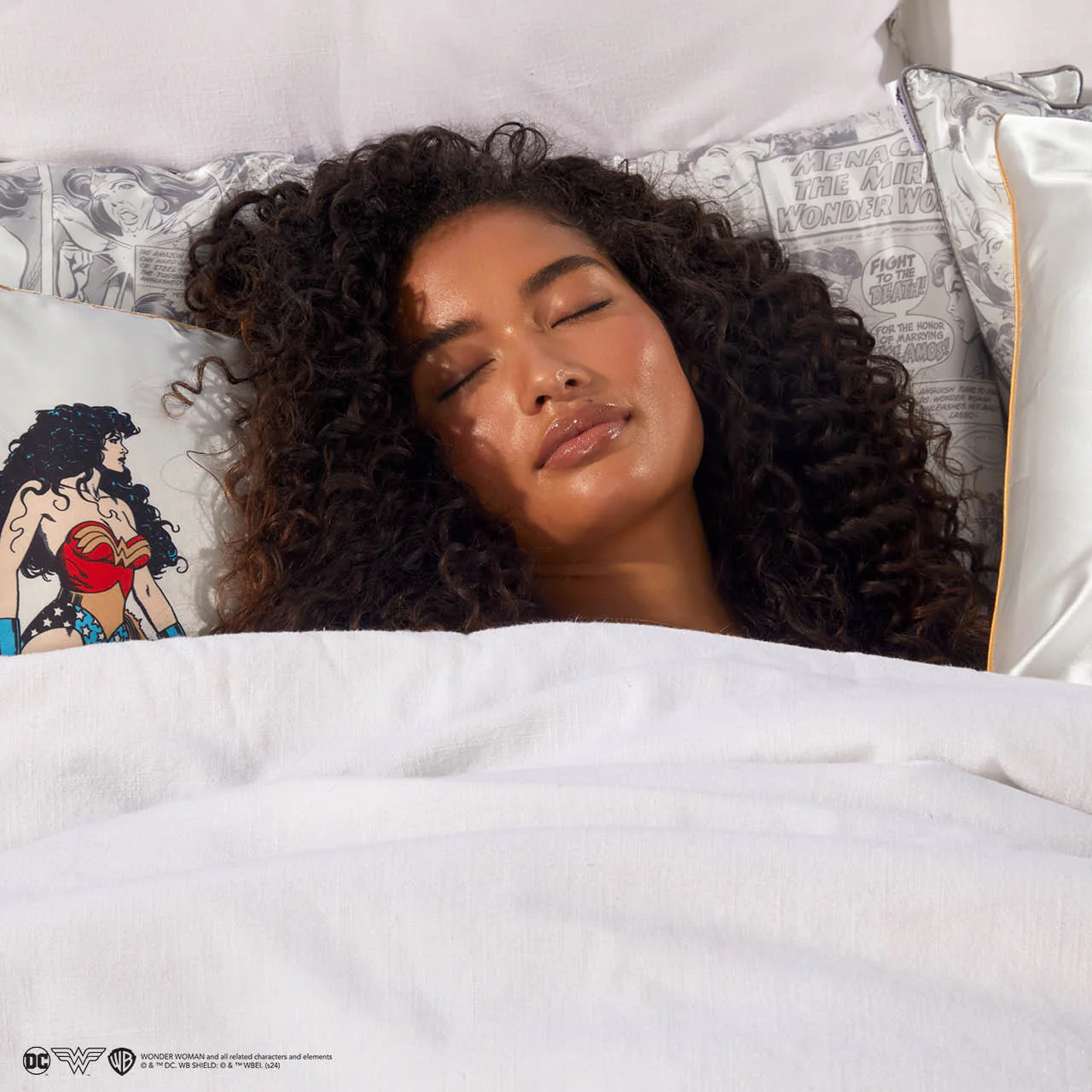 Kitsch x Wonder Woman Collectors Bundle - Image 3